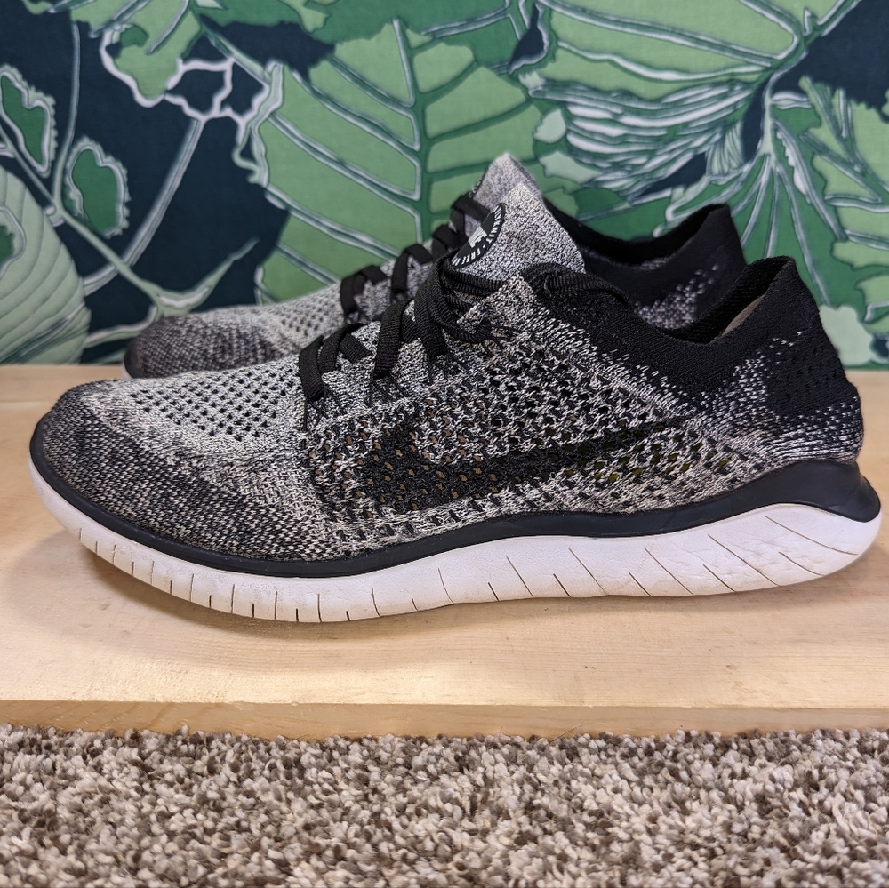 Size 9 - Nike Flyknit 2018 Women's Size 9 Running Shoes Black/White